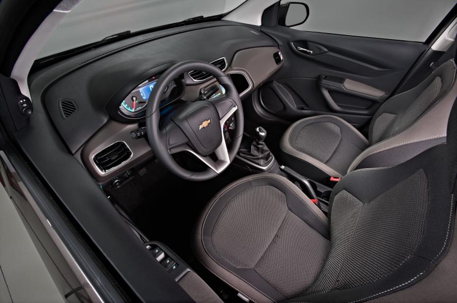  Chevrolet Prisma LTZ 2013 года  (фото 6 из 75)